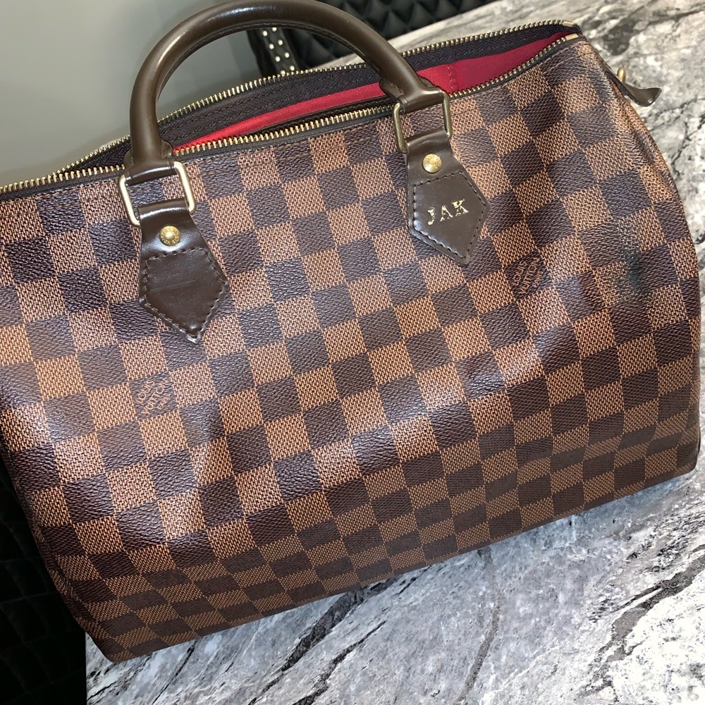 Louis Vuitton speedy